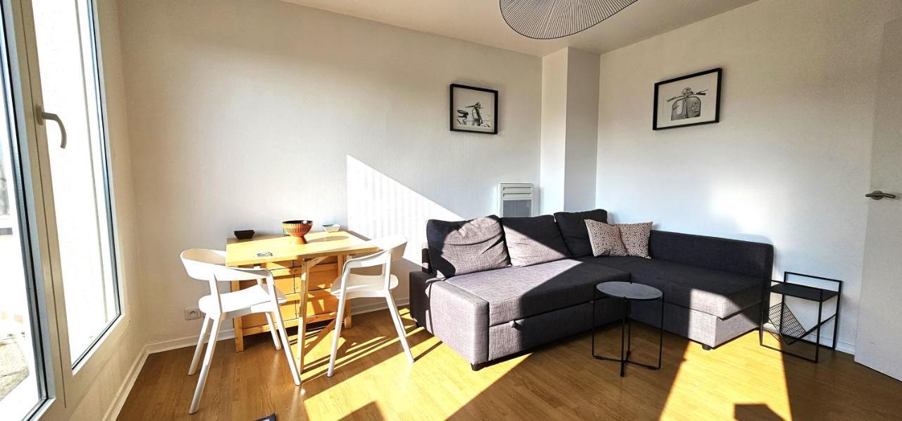 Charmant Appartement Proche Centre Ville 兰斯 外观 照片